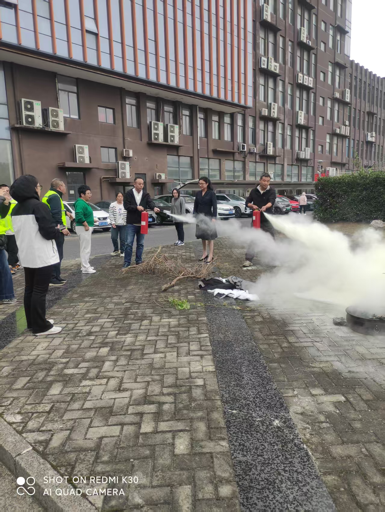 1762759919522805.jpg b51a7cb855c7814e5ee2ea59edd5c335.jpg